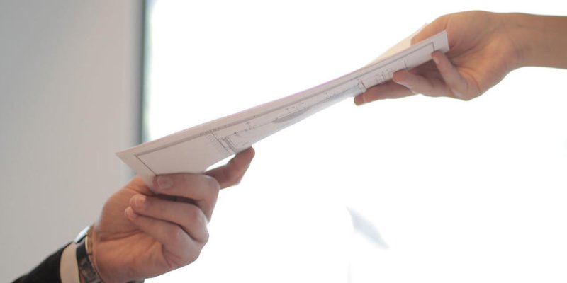 Aide pour les contrats pros et négociations prud’homales : ce qu’il faut savoir